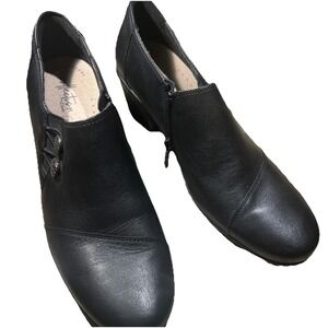 Clarks‎ Collection Emslie Women 8.5N Narrow Black Leather Block Heel Shoe Bootie